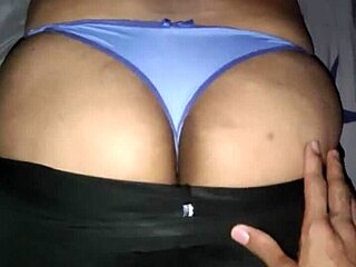 Latina with big ass fucked during massage