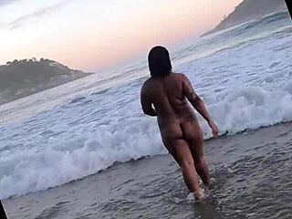 Met short chubby sexy girl on nudist beach!