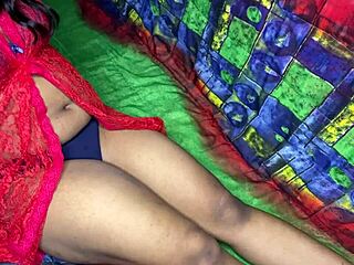 Desi Indian Bhabhi Fingers Her Wet Pussy Hard